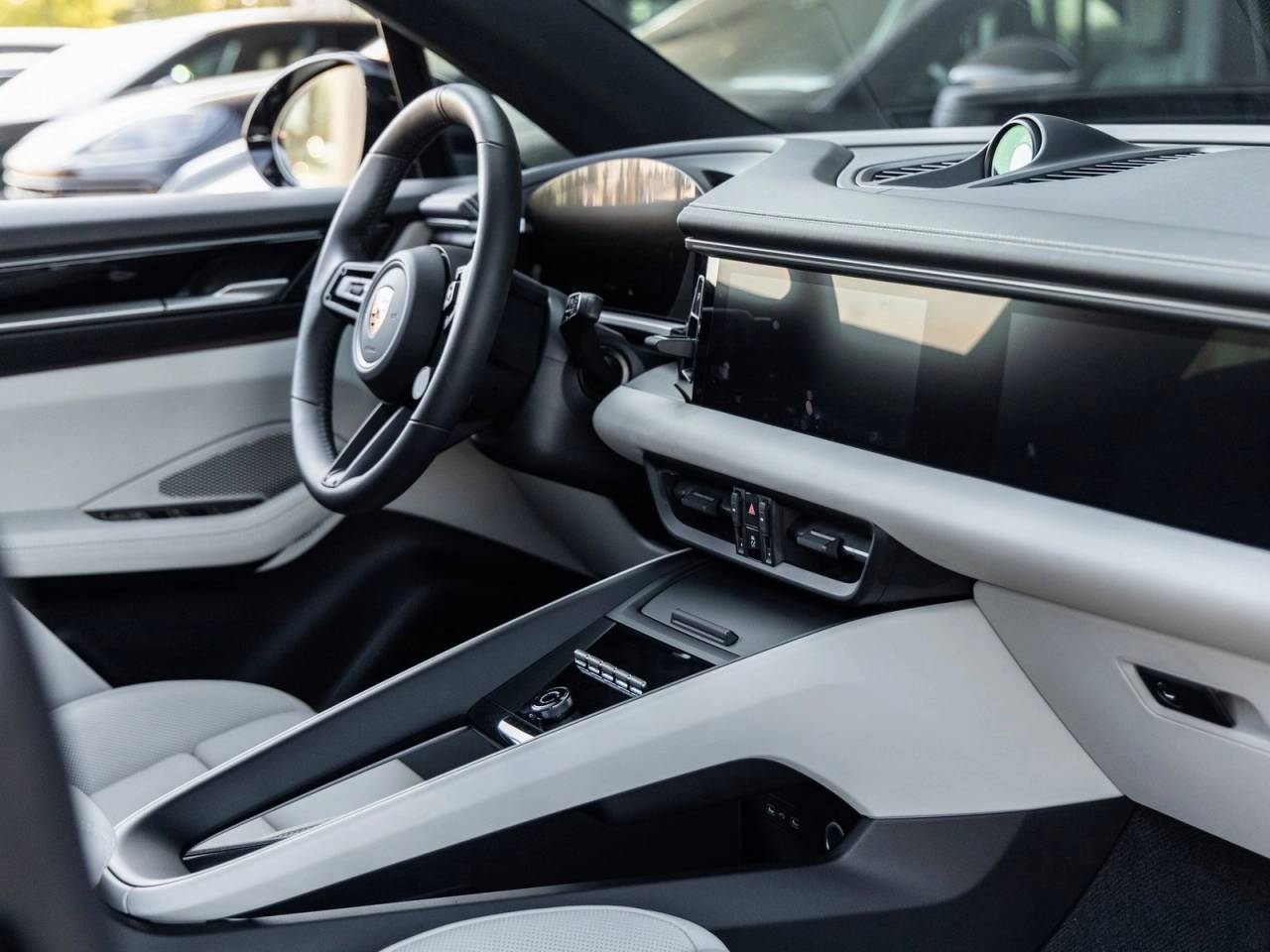 2025 Porsche Macan Electric Macan 4 Electric