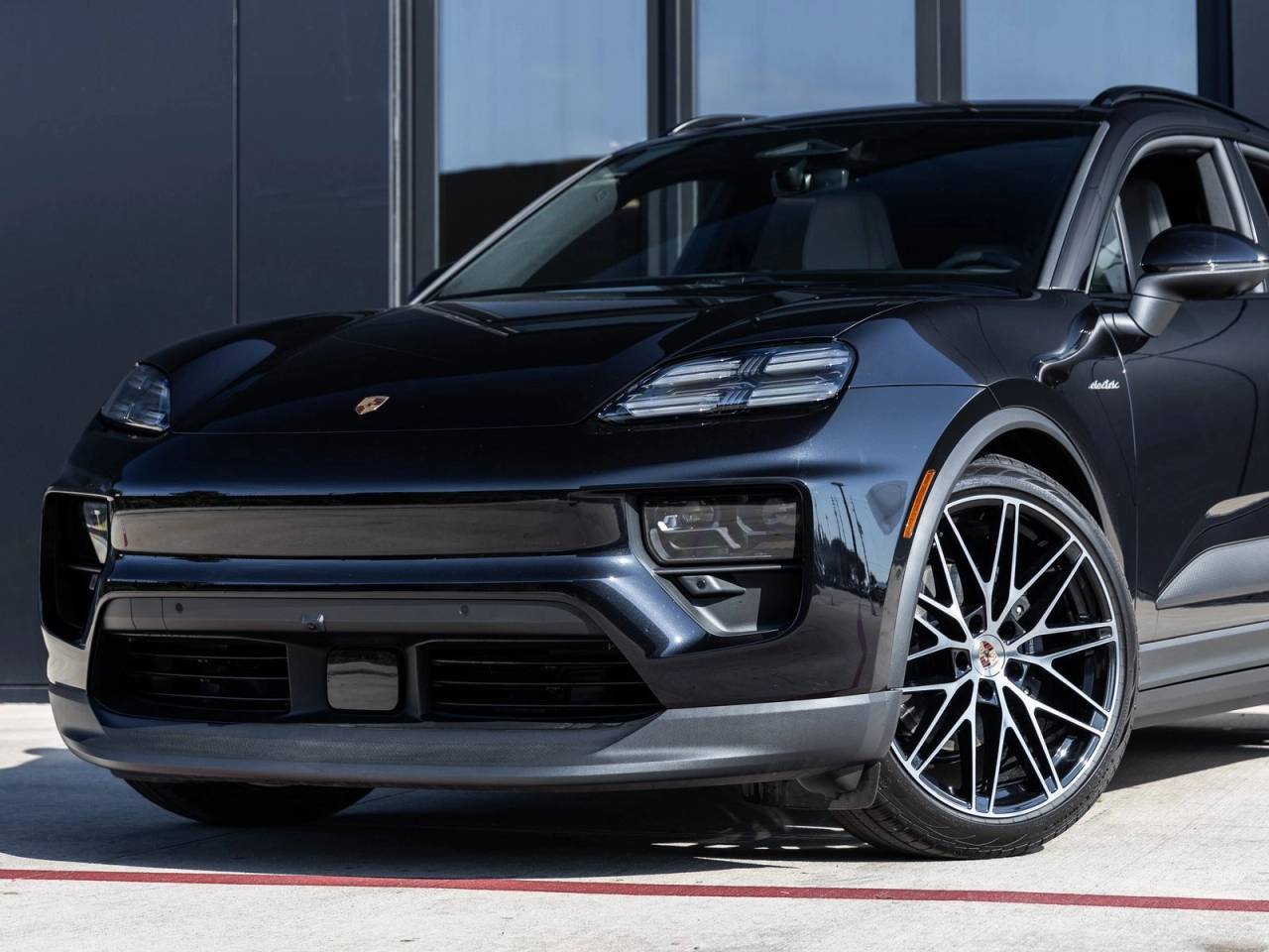 2025 Porsche Macan Electric Macan 4 Electric
