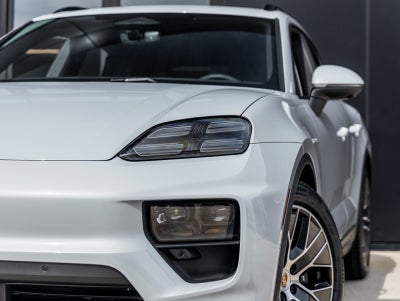 2026 Porsche Macan Electric Macan 4 Electric