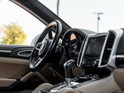 2017 Porsche Cayenne Cayenne S