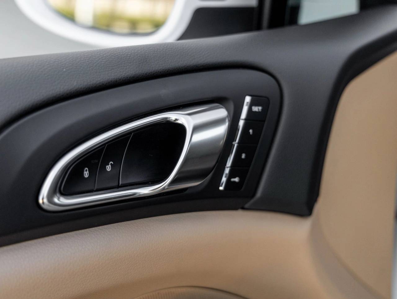 2017 Porsche Cayenne Cayenne S