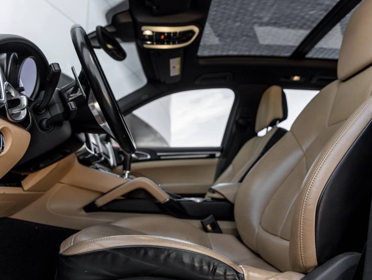 2017 Porsche Cayenne Cayenne S