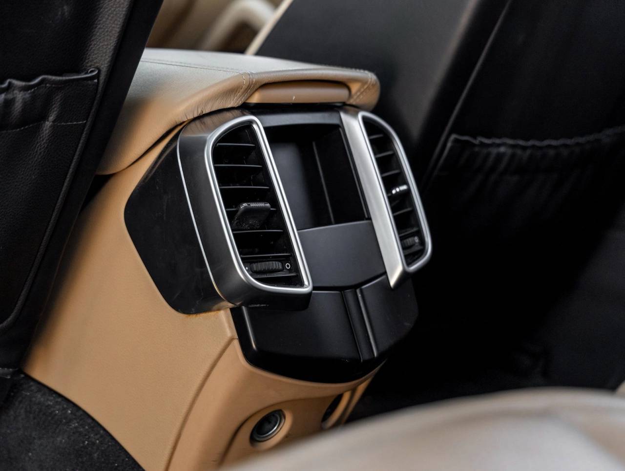 2017 Porsche Cayenne Cayenne S