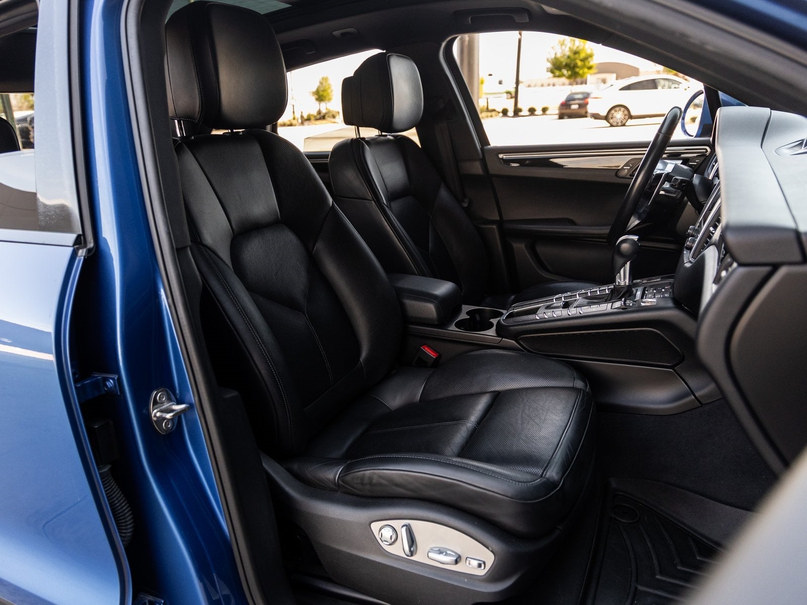 2018 Porsche Macan Macan S