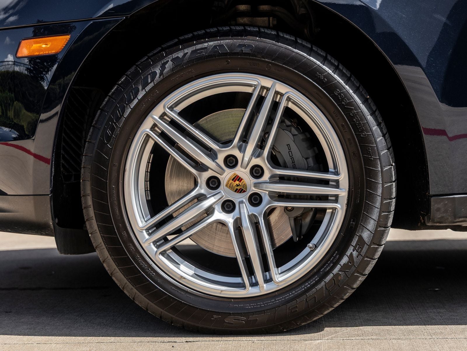 2020 Porsche Macan Macan S