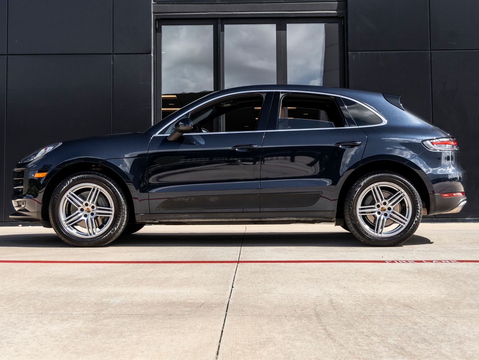 2020 Porsche Macan Macan S