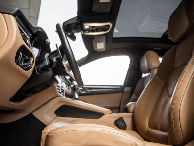 2020 Porsche Macan Macan S