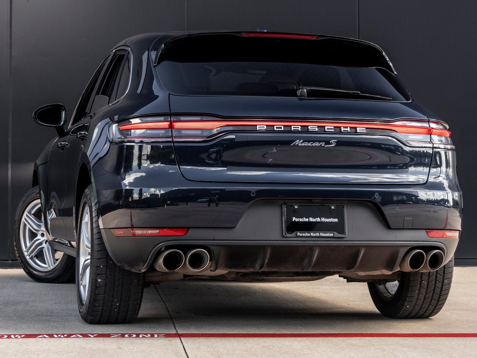 2020 Porsche Macan Macan S