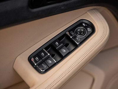 2020 Porsche Macan Macan S