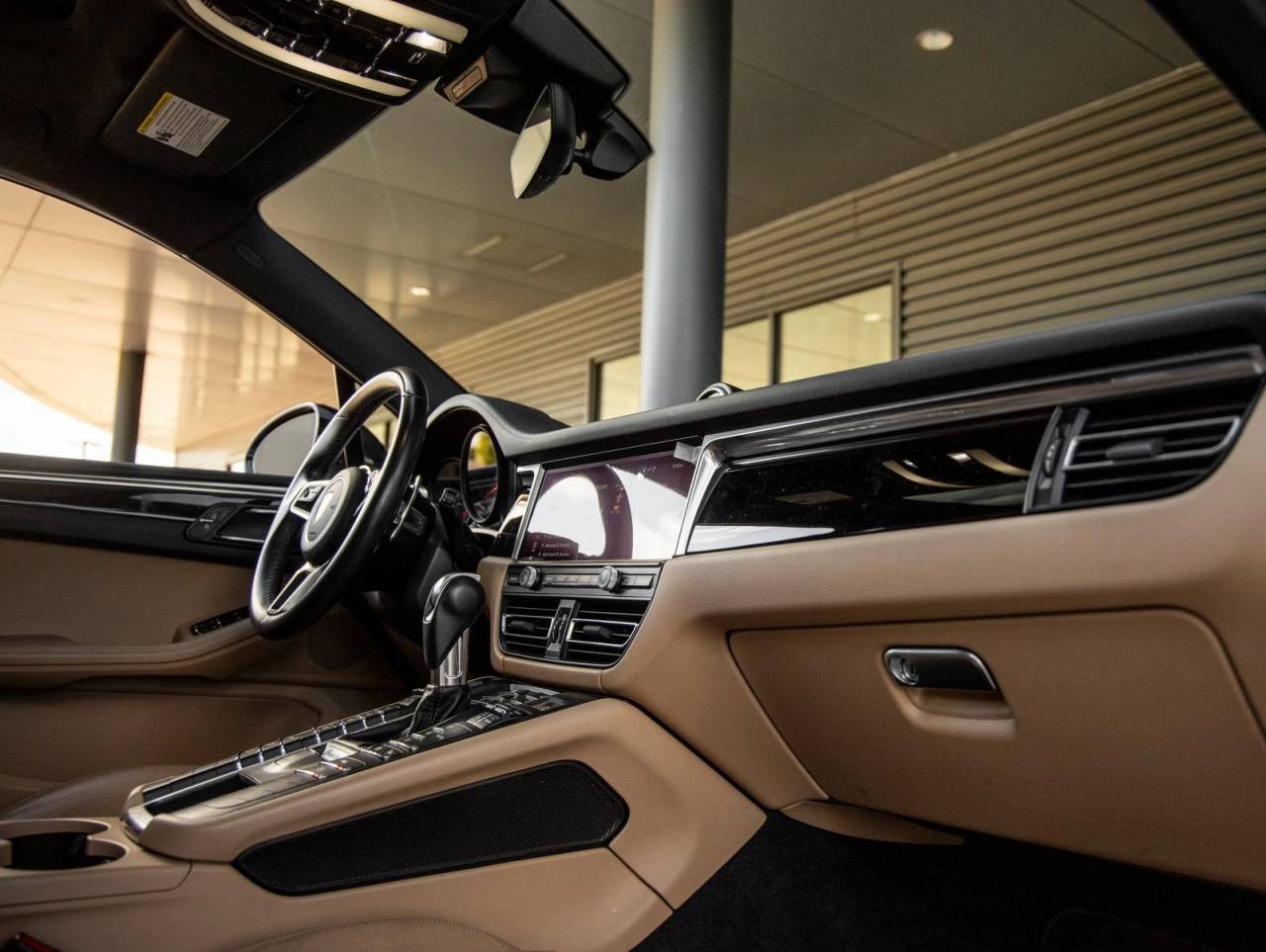 2020 Porsche Macan Macan S