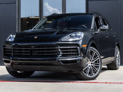 2023 Porsche Cayenne Cayenne S Platinum Edition