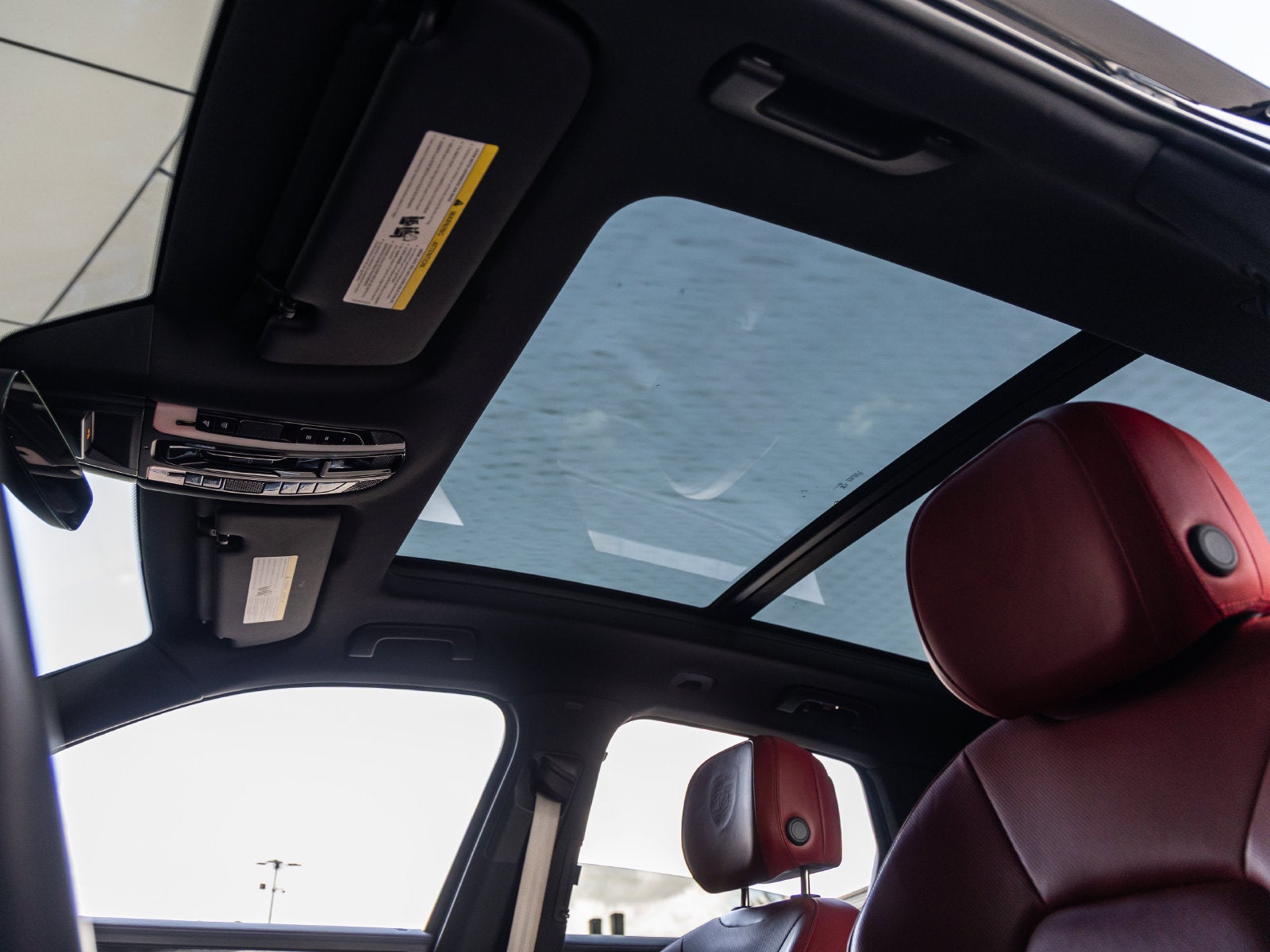 2023 Porsche Cayenne Cayenne S Platinum Edition