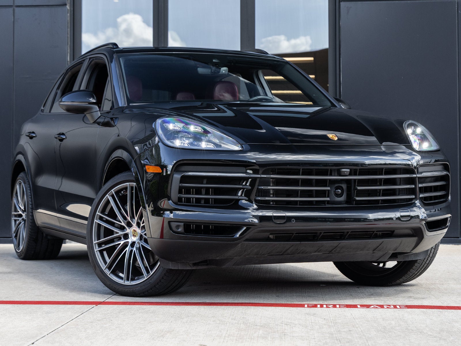 2023 Porsche Cayenne Cayenne S Platinum Edition