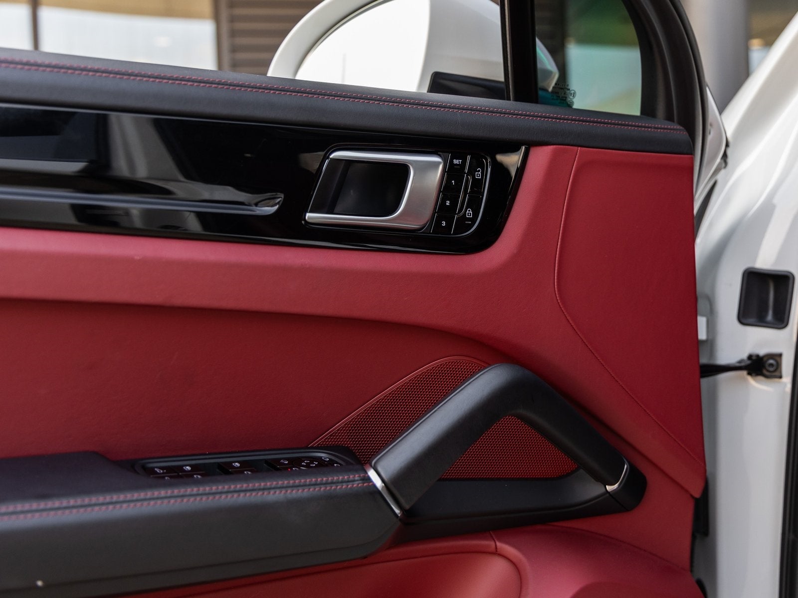 2019 Porsche Cayenne Cayenne S