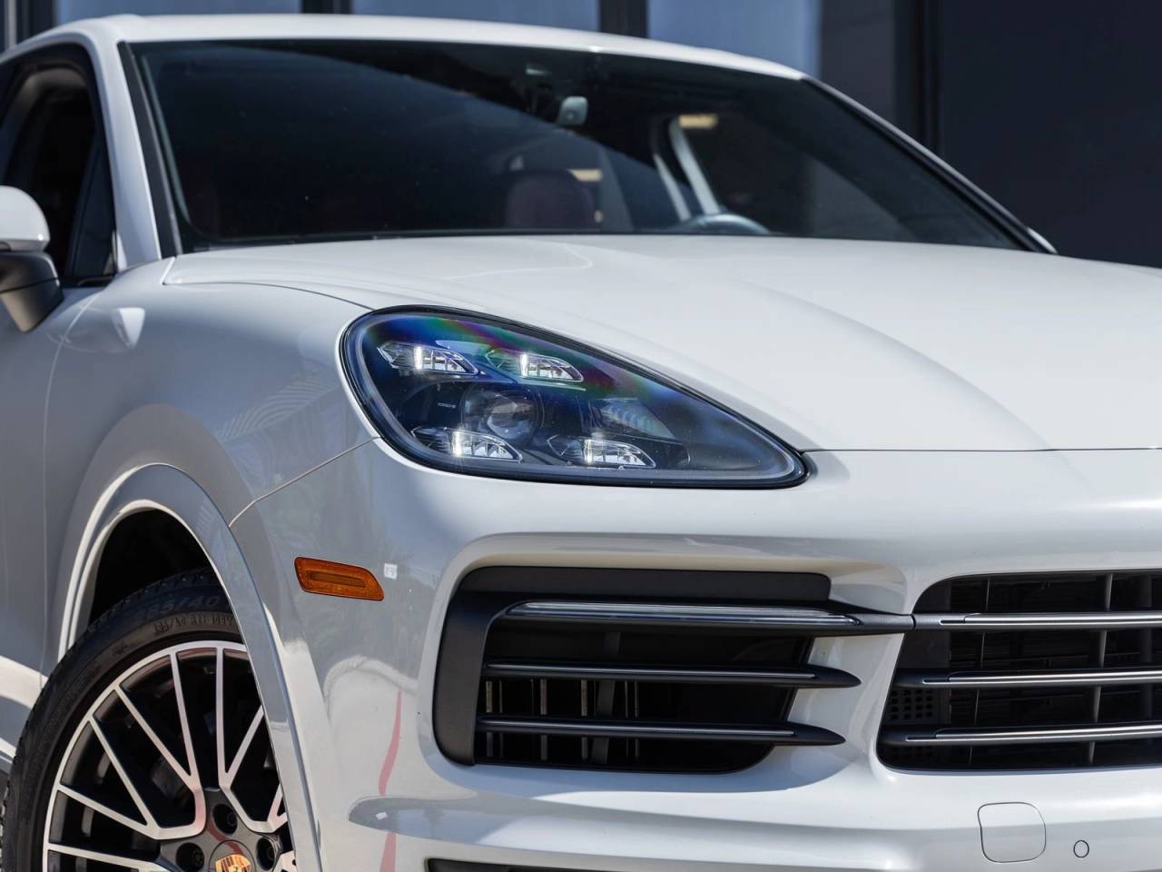 2023 Porsche Cayenne S Platinum Edition