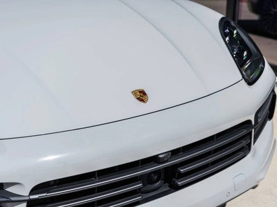 2023 Porsche Cayenne S Platinum Edition