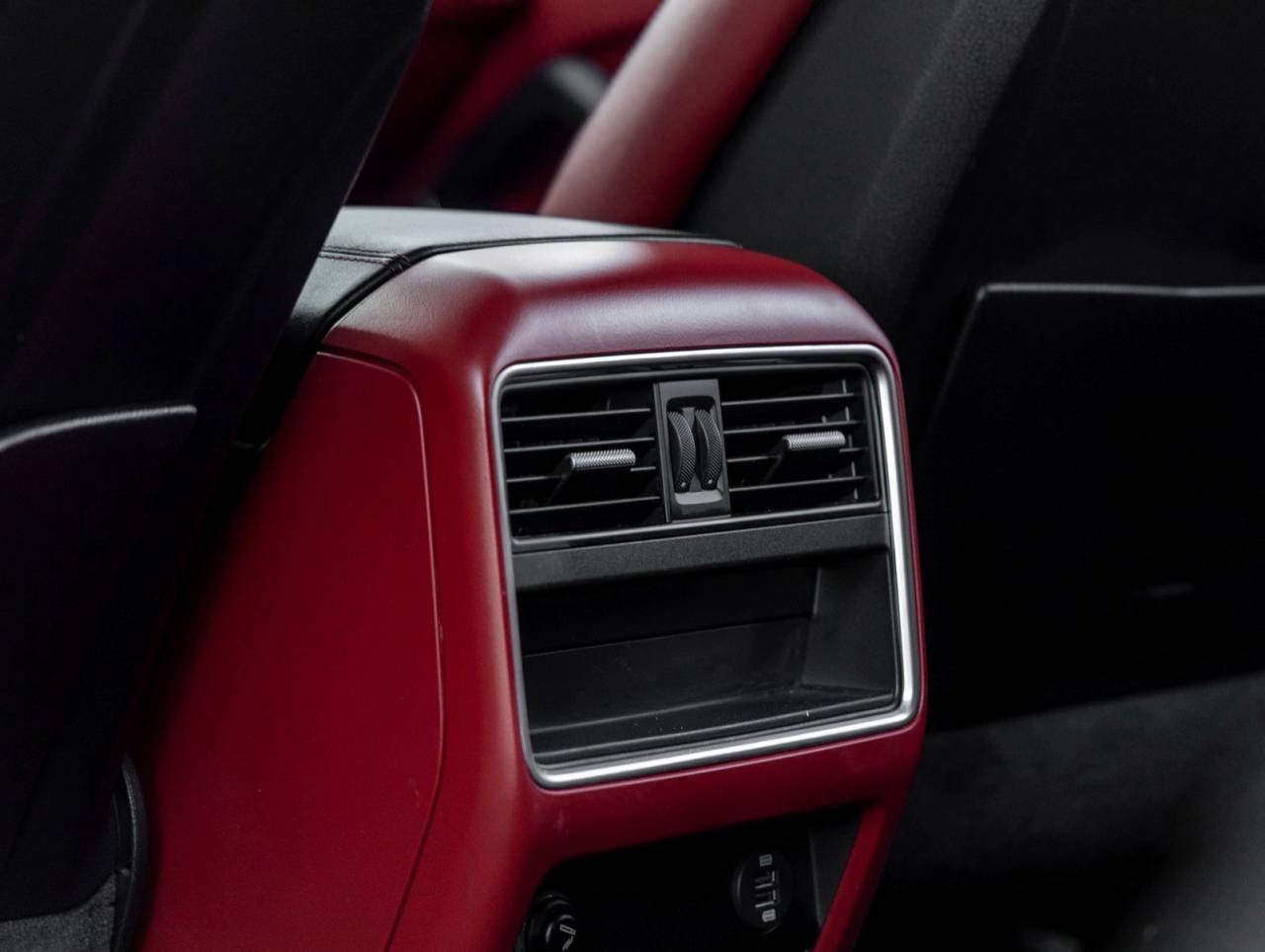 2019 Porsche Cayenne Cayenne S