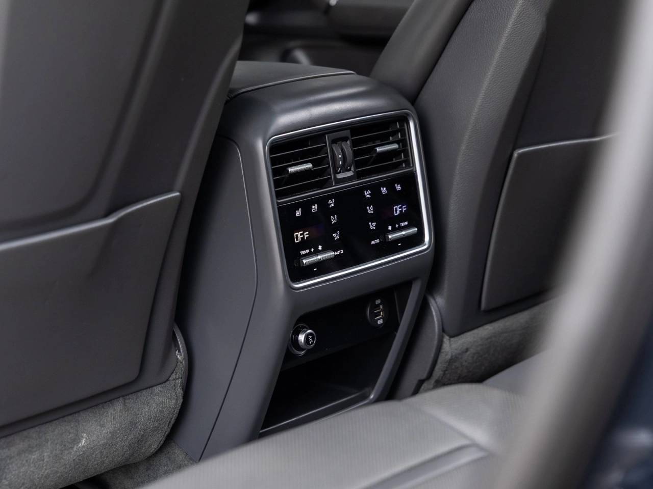 2019 Porsche Cayenne Cayenne S