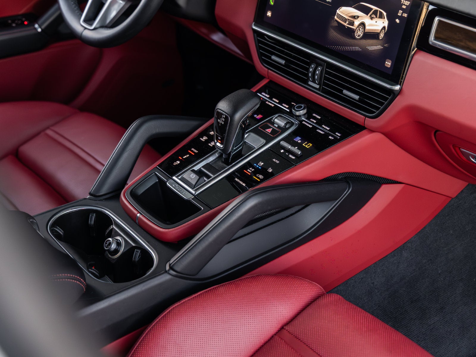 2023 Porsche Cayenne Cayenne S Platinum Edition