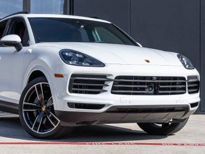 2023 Porsche Cayenne Cayenne S Platinum Edition