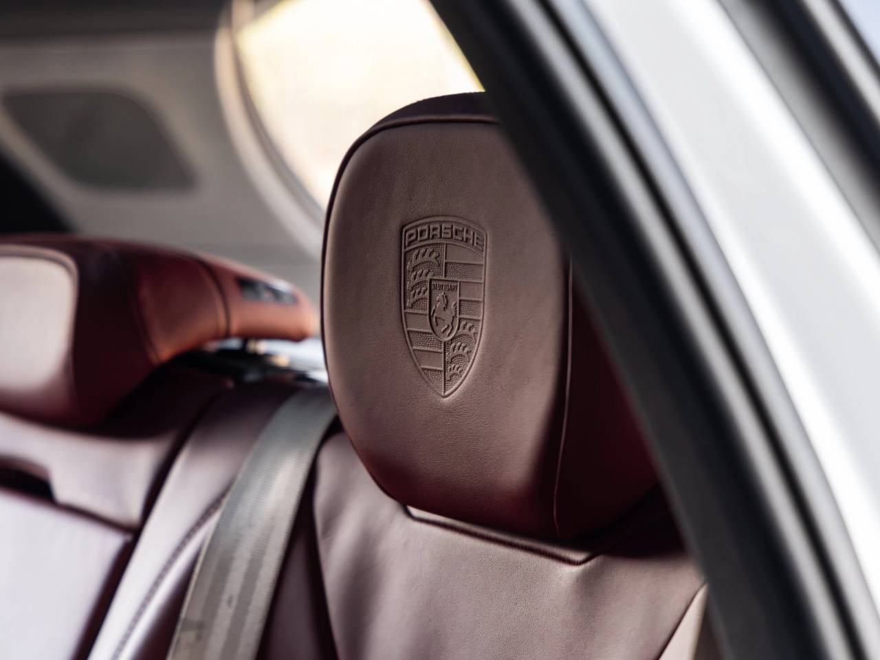 2023 Porsche Cayenne Cayenne S Platinum Edition