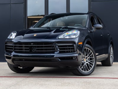 2023 Porsche Cayenne S Platinum Edition