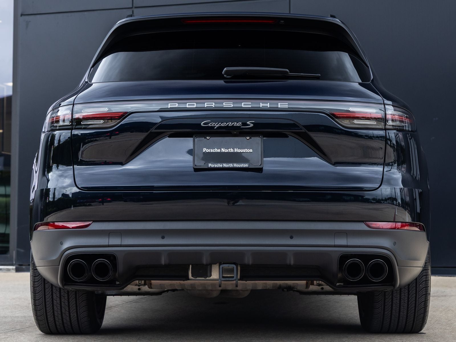 2023 Porsche Cayenne S Platinum Edition