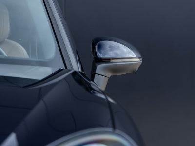 2023 Porsche Cayenne S Platinum Edition