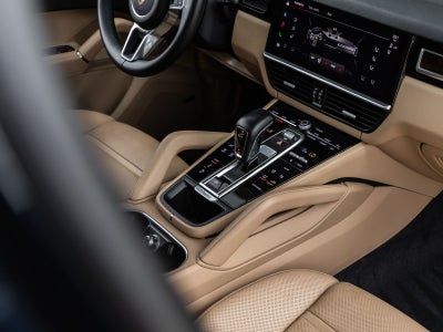 2023 Porsche Cayenne S Platinum Edition