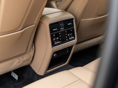 2023 Porsche Cayenne S Platinum Edition