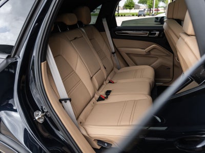 2023 Porsche Cayenne S Platinum Edition