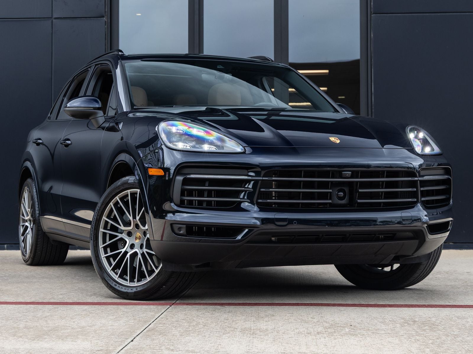 2023 Porsche Cayenne S Platinum Edition