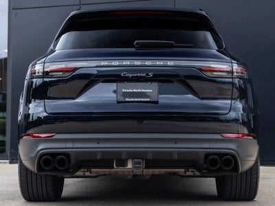 2023 Porsche Cayenne S Platinum Edition