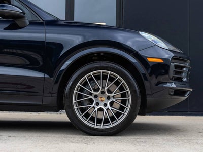 2023 Porsche Cayenne S Platinum Edition