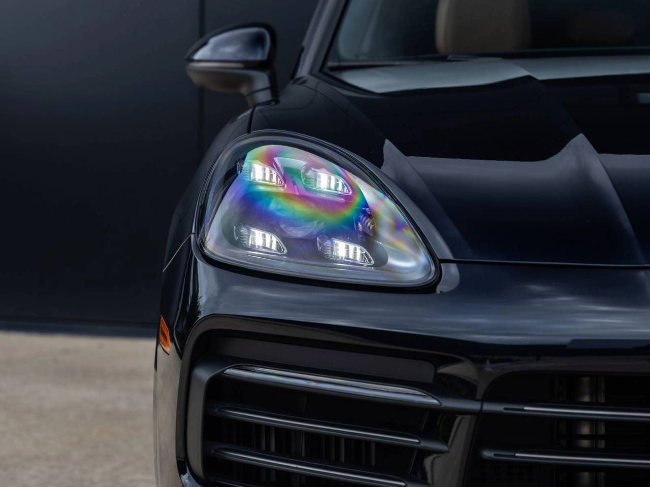 2023 Porsche Cayenne S Platinum Edition