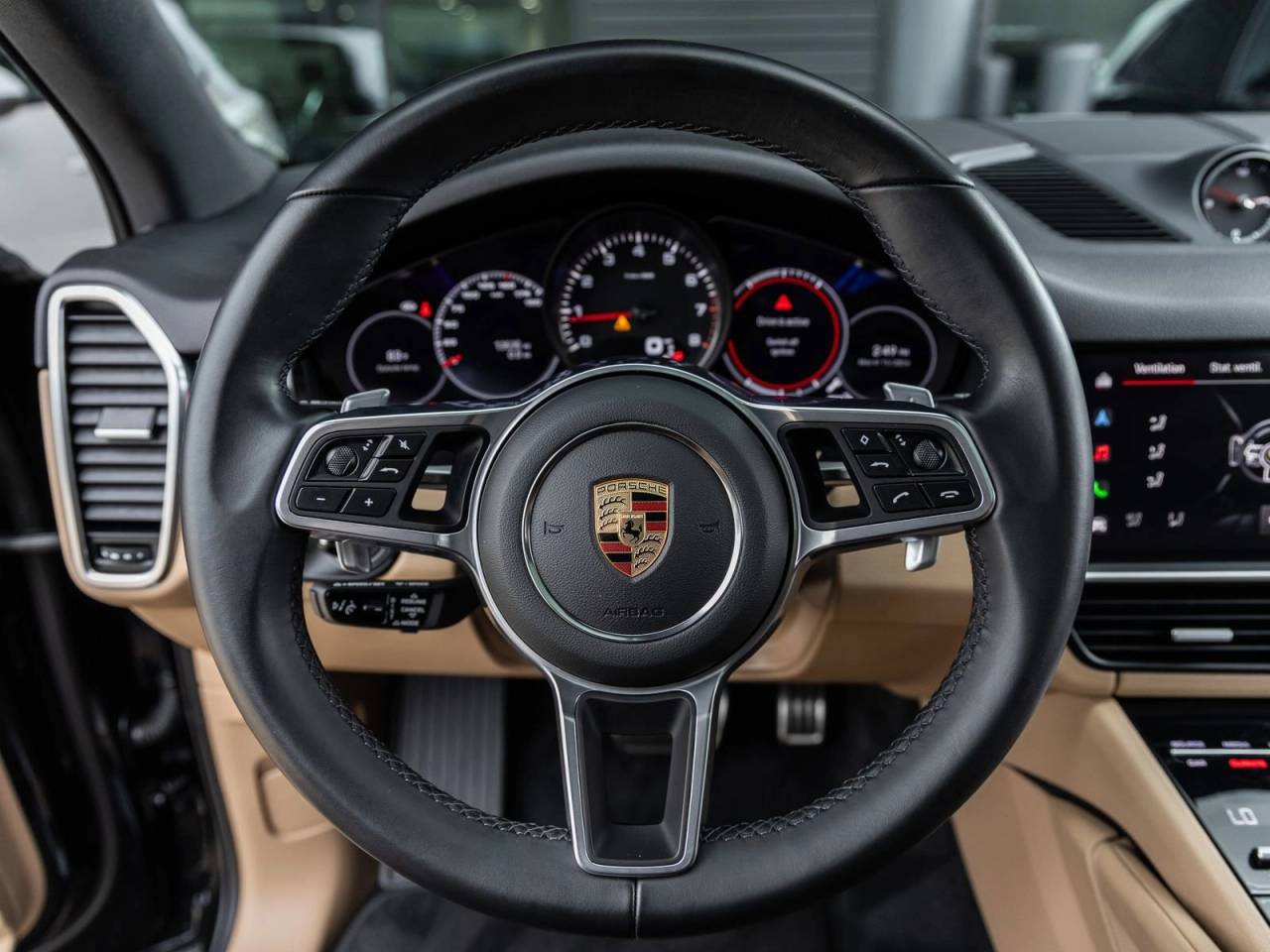 2023 Porsche Cayenne S Platinum Edition