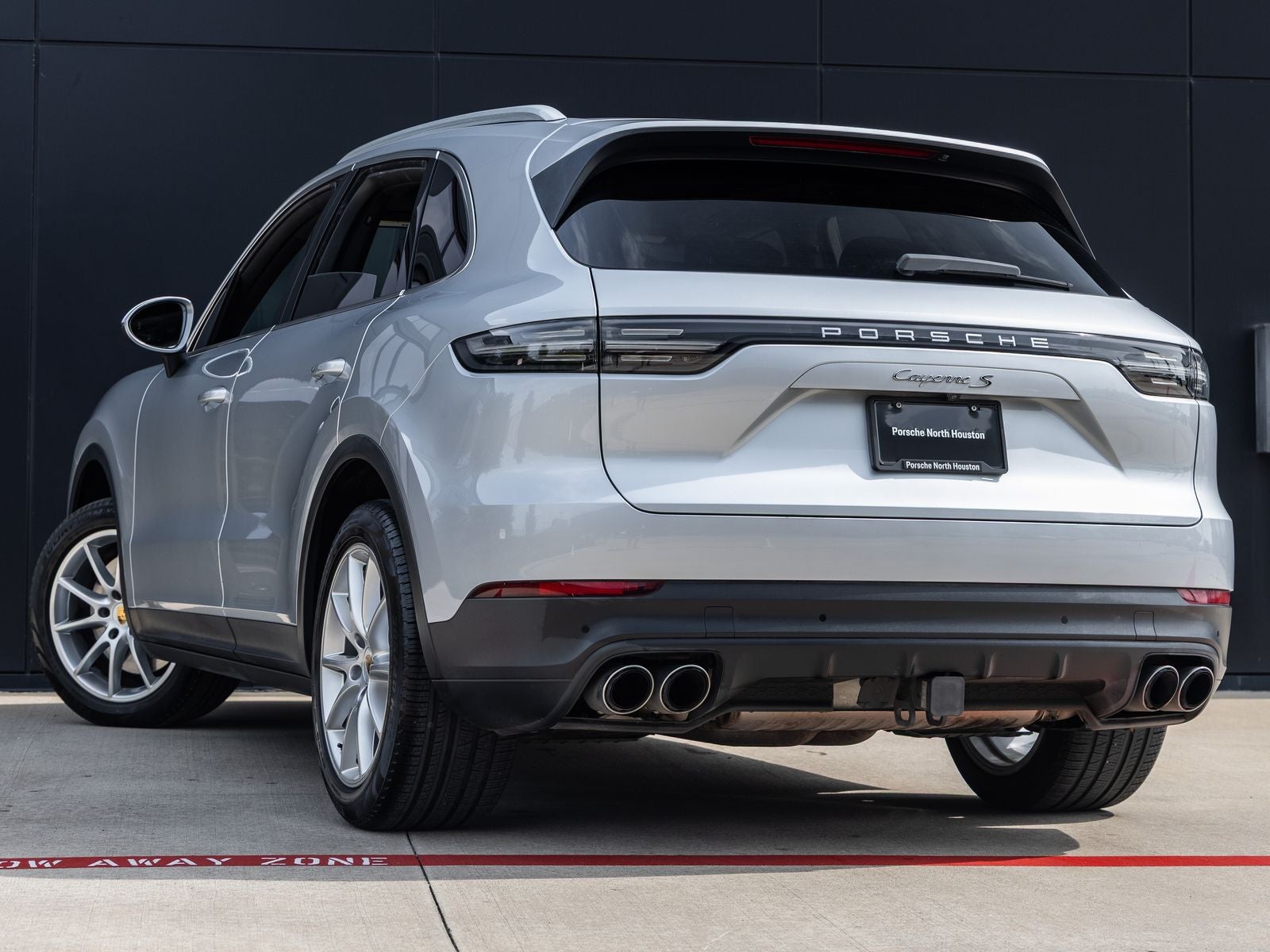 2019 Porsche Cayenne S