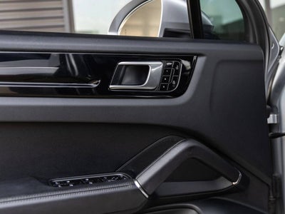 2019 Porsche Cayenne S