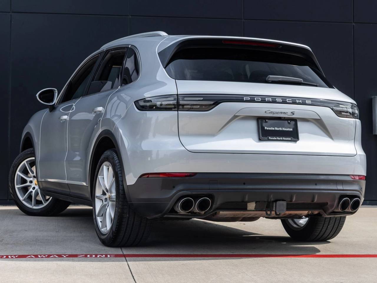 2019 Porsche Cayenne S