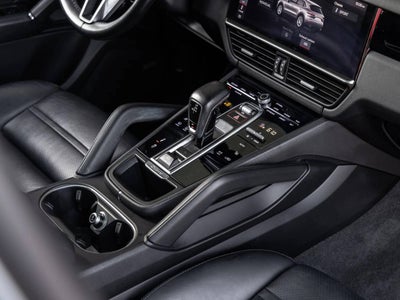 2019 Porsche Cayenne S