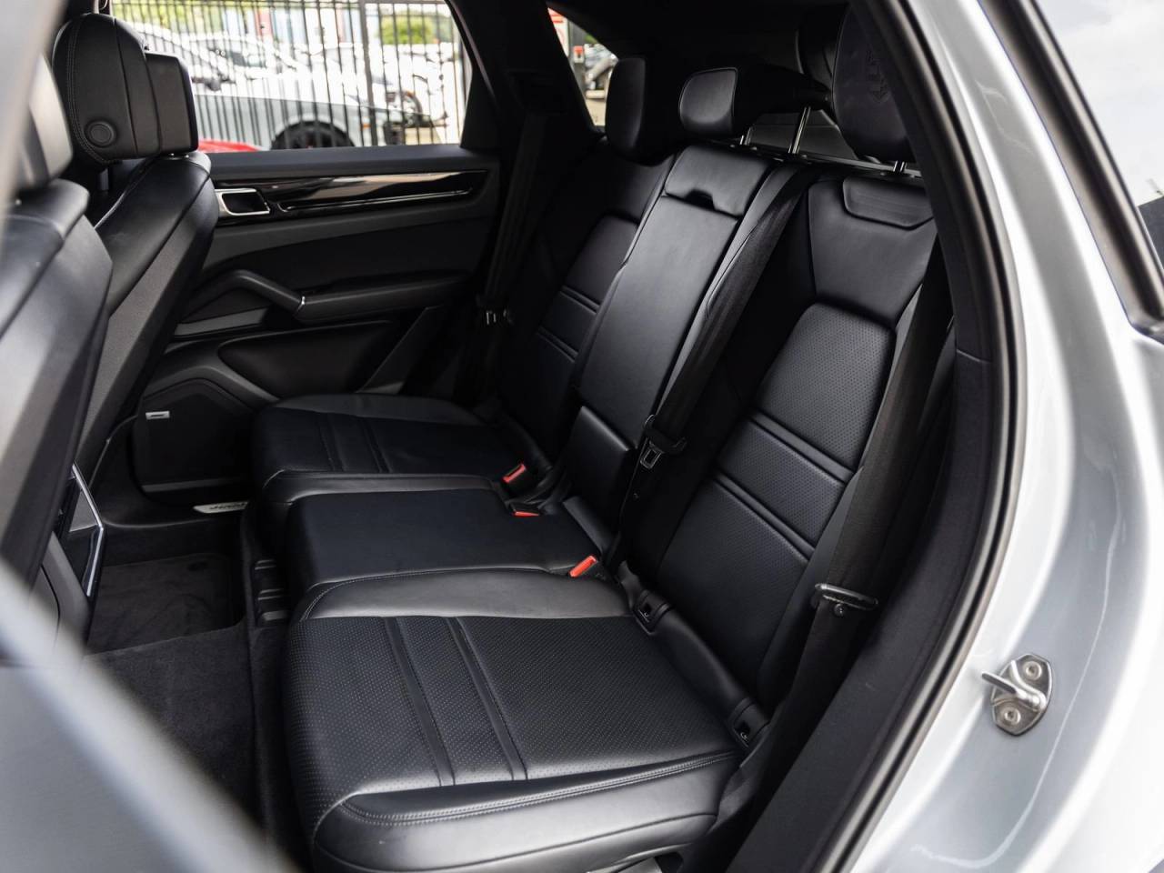 2019 Porsche Cayenne S