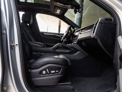 2019 Porsche Cayenne S