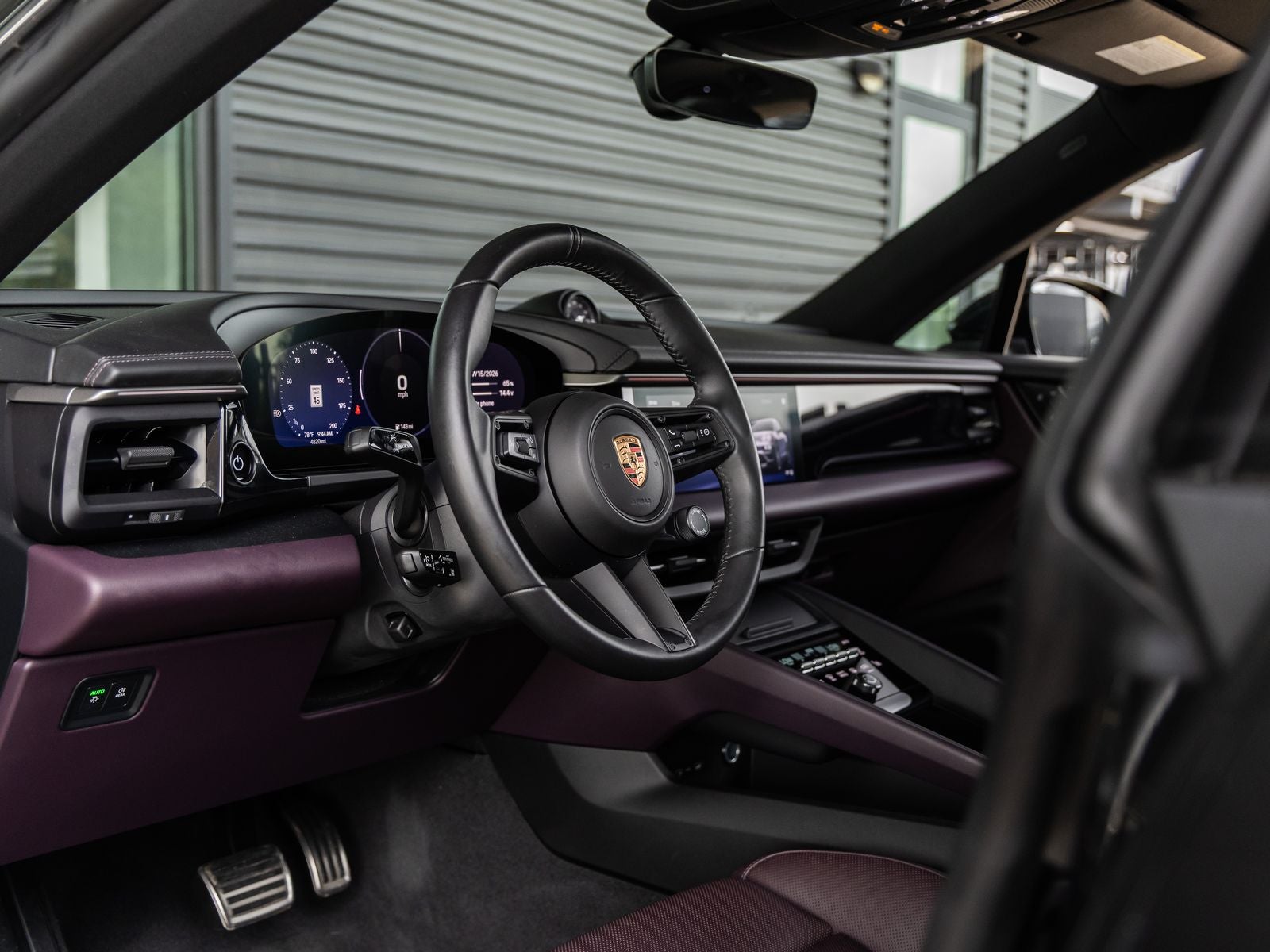2025 Porsche Macan Macan 4S Electric