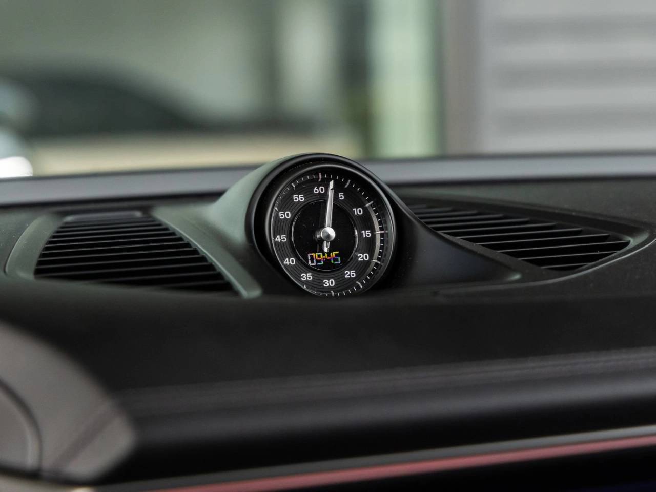 2025 Porsche Macan Macan 4S Electric