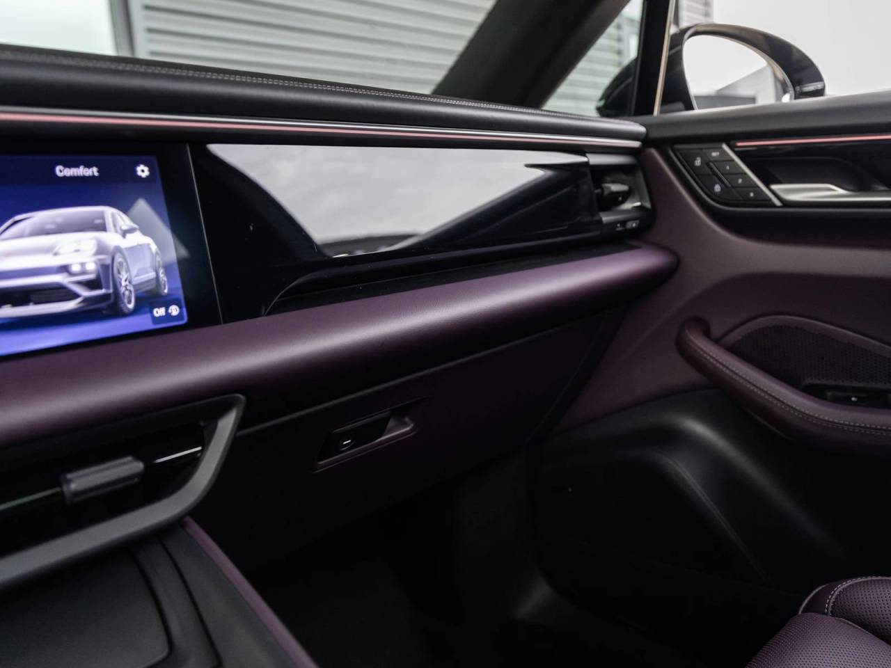 2025 Porsche Macan Macan 4S Electric