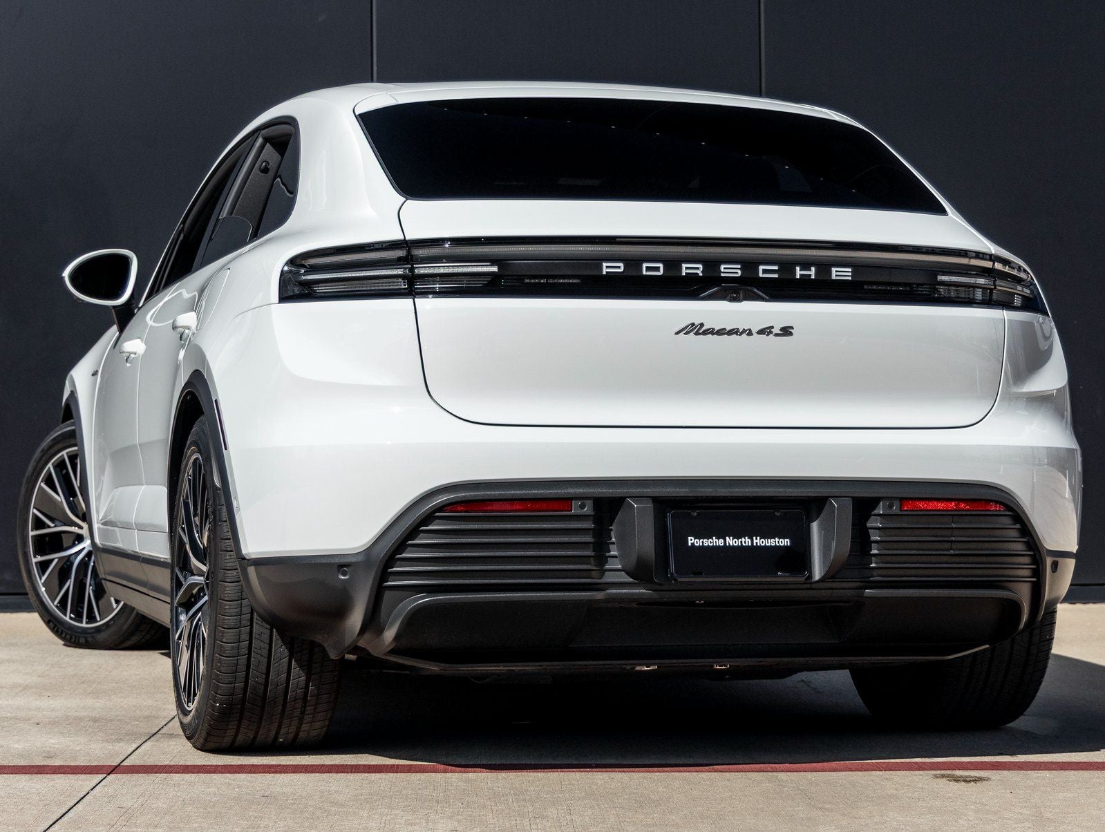2025 Porsche Macan Electric Macan 4S Electric