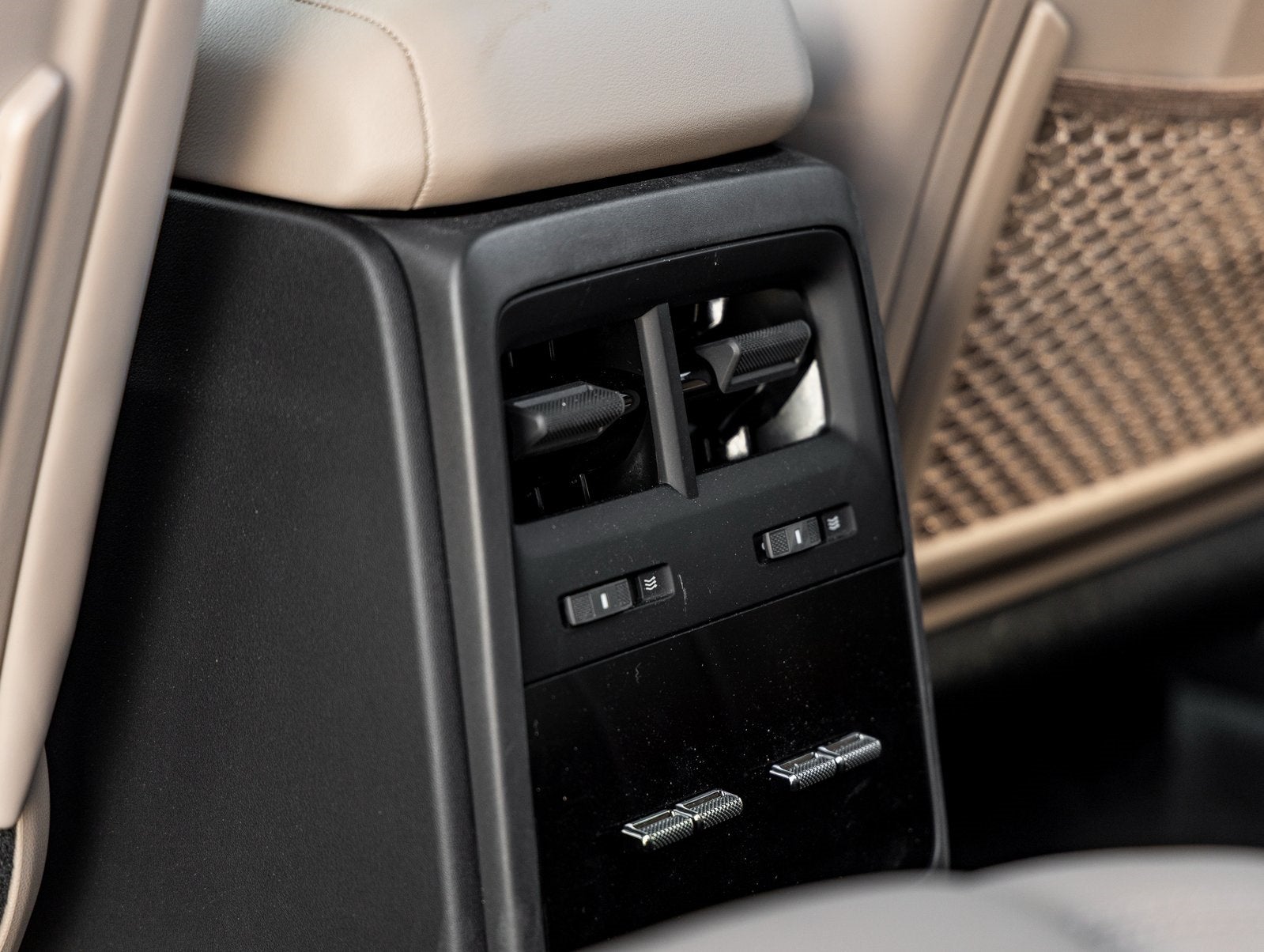 2025 Porsche Macan Electric Macan 4S Electric