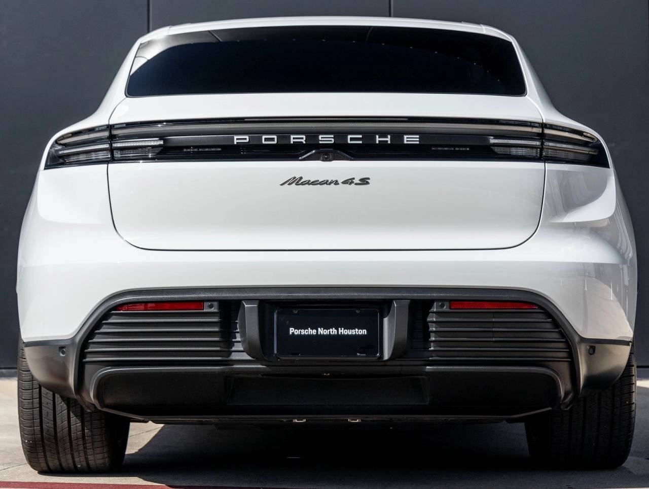 2025 Porsche Macan Electric Macan 4S Electric