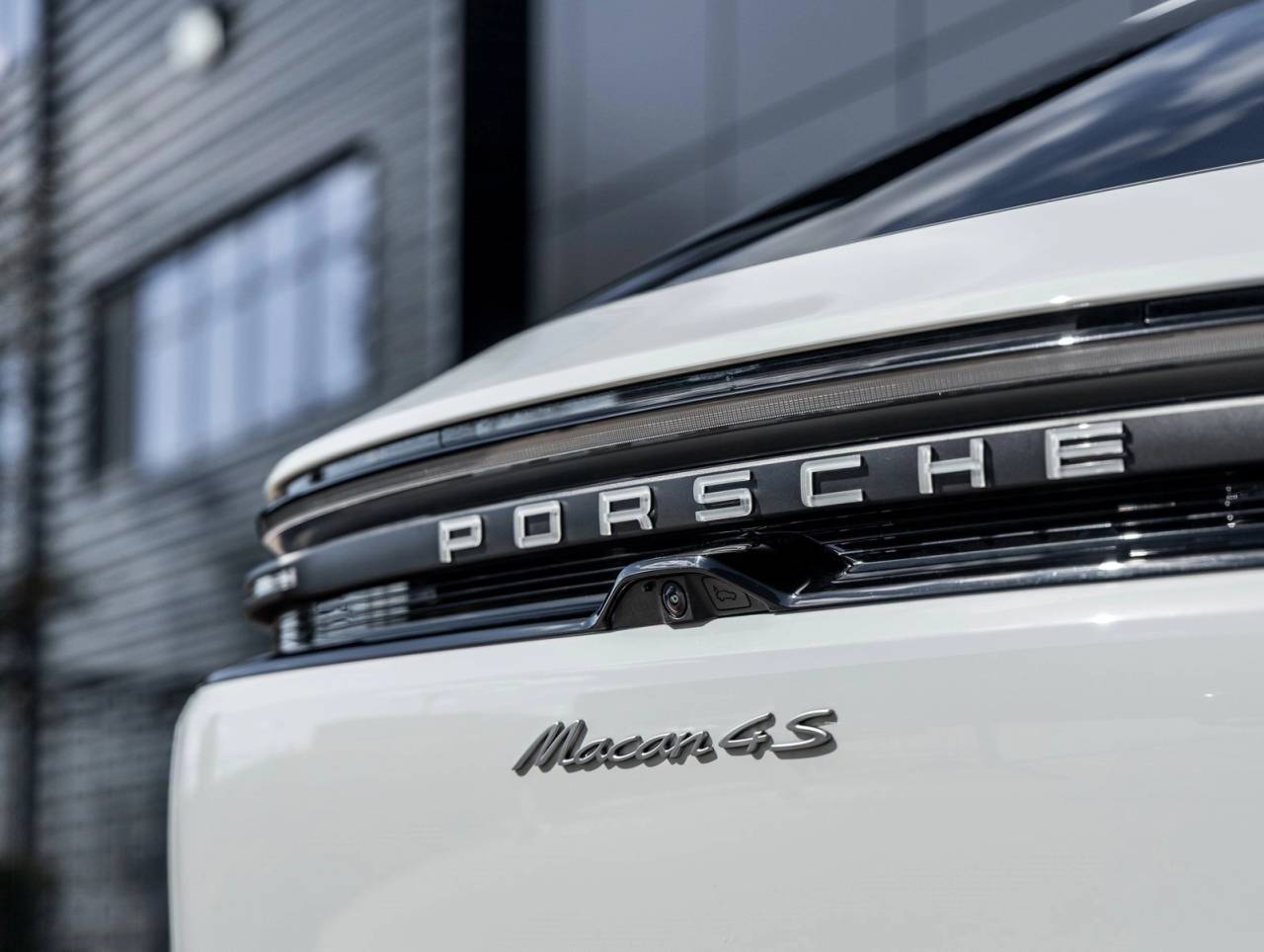 2025 Porsche Macan Electric Macan 4S Electric