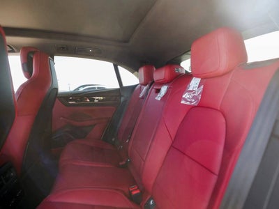 2025 Porsche Macan 4S Electric